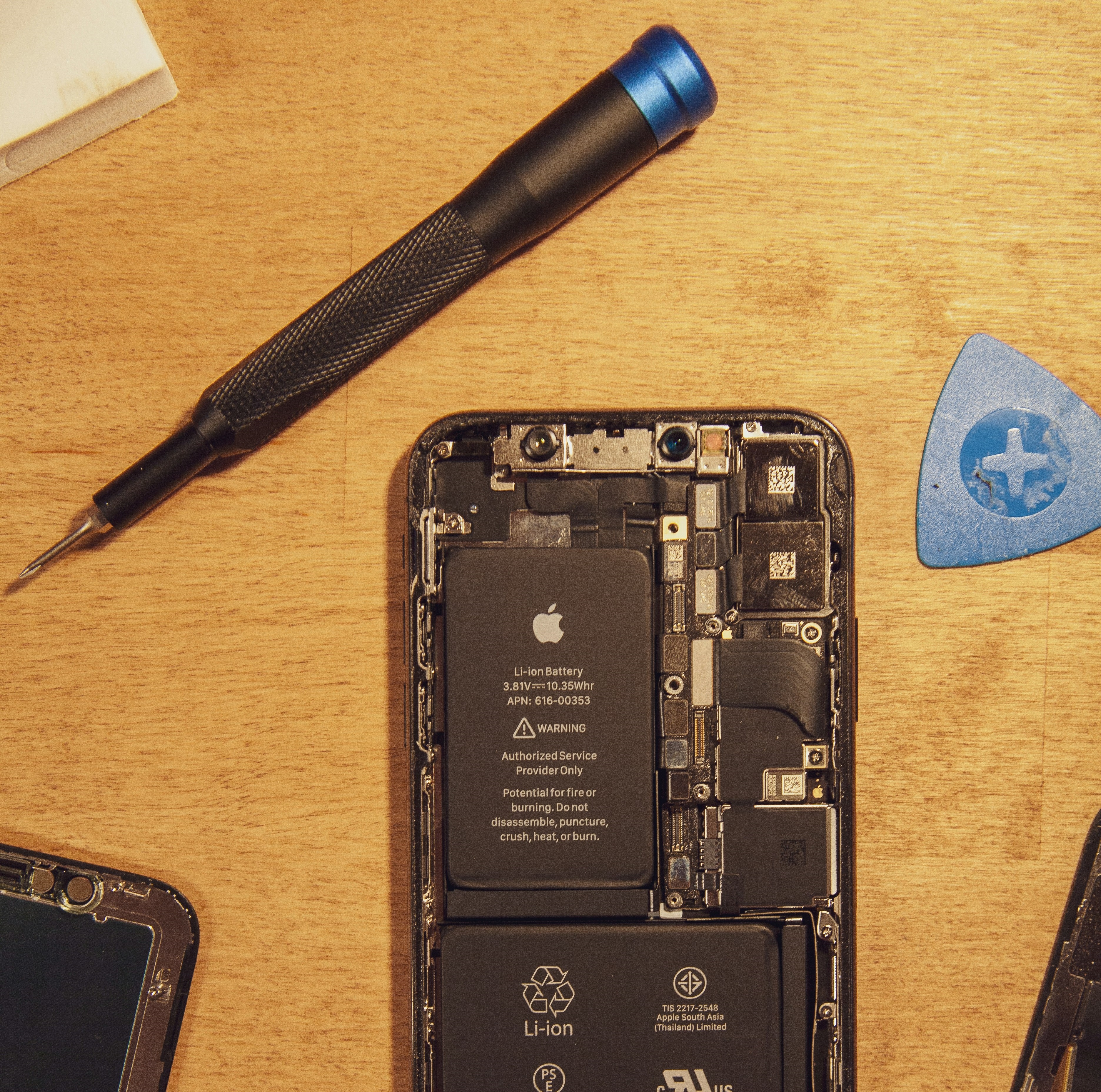 mobile phone repair companies